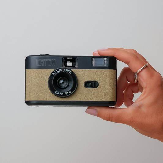 CATCH CHRISTMAS BUNDLE: Camera + film + development